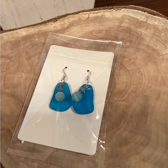 Sea Glass Dangle Earrings - Picture 4 of 4